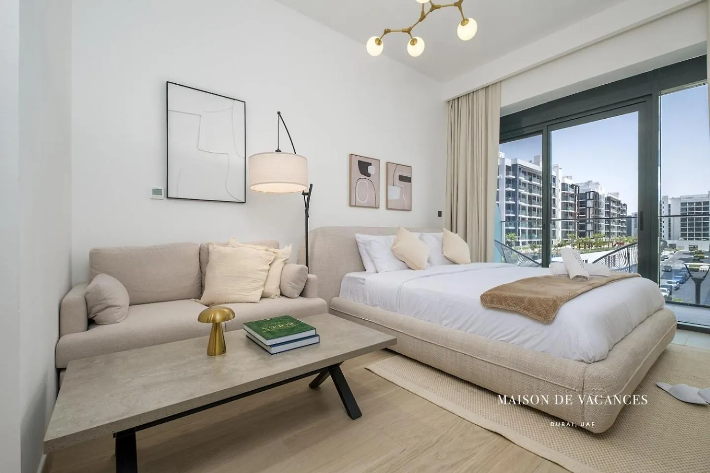 Charming Studio 10 Minutes From Dubai Mall