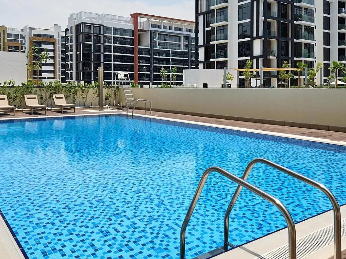 Charming Studio 10 Minutes From Dubai Mall 0*,
