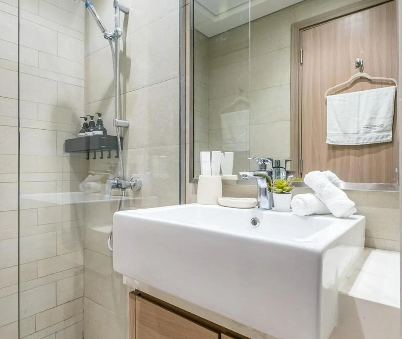 Charming Studio 10 Minutes From Dubai Mall